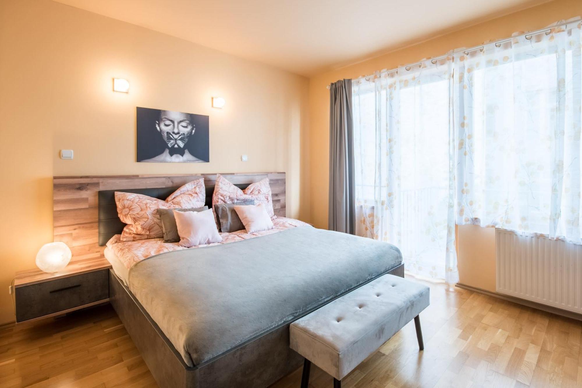 Very Central - Large - Balcony - Comfy Apartment Budapest Ngoại thất bức ảnh