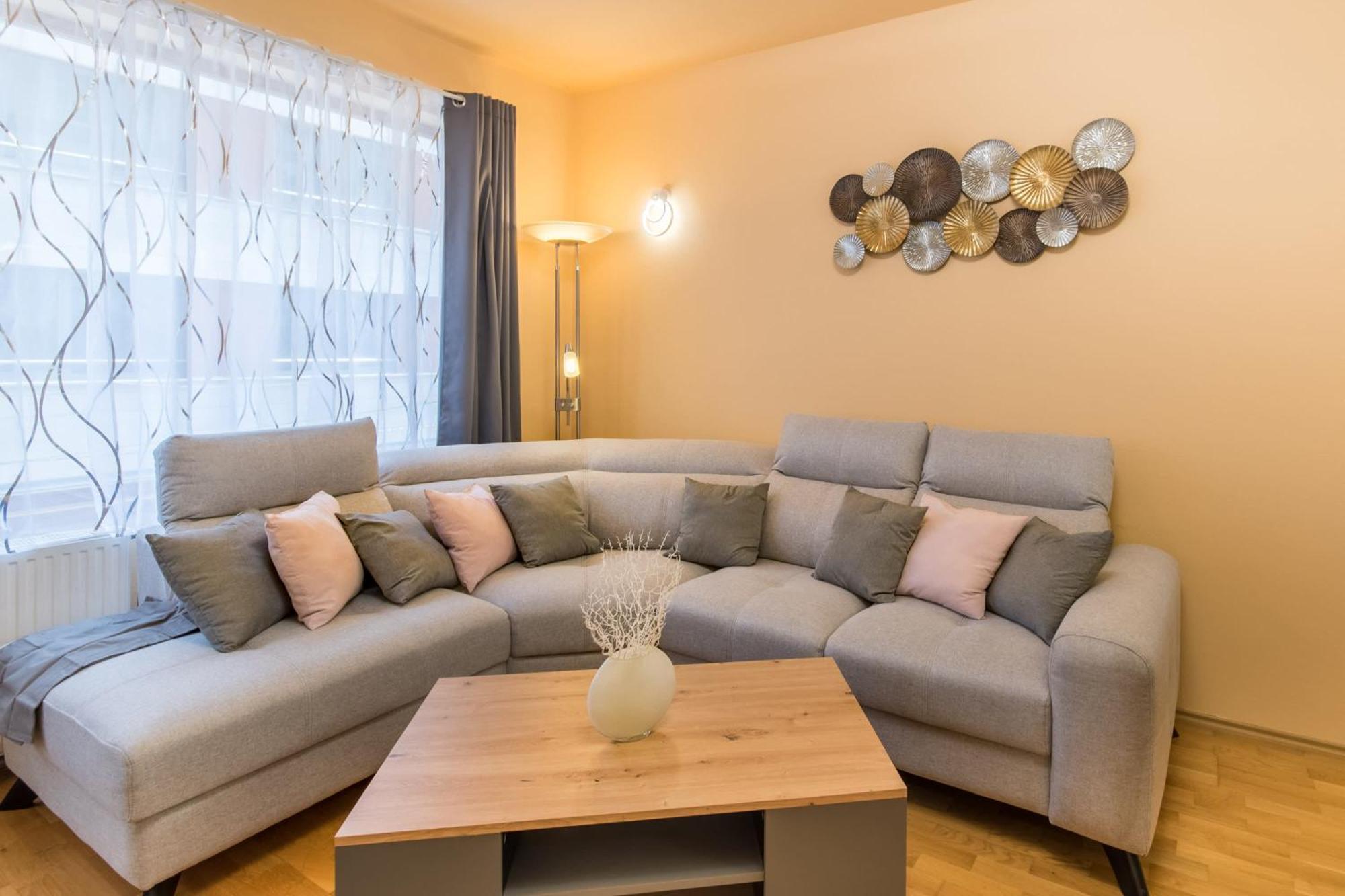 Very Central - Large - Balcony - Comfy Apartment Budapest Ngoại thất bức ảnh